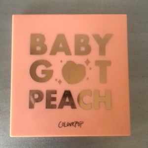 Colourpop baby got peach pallet